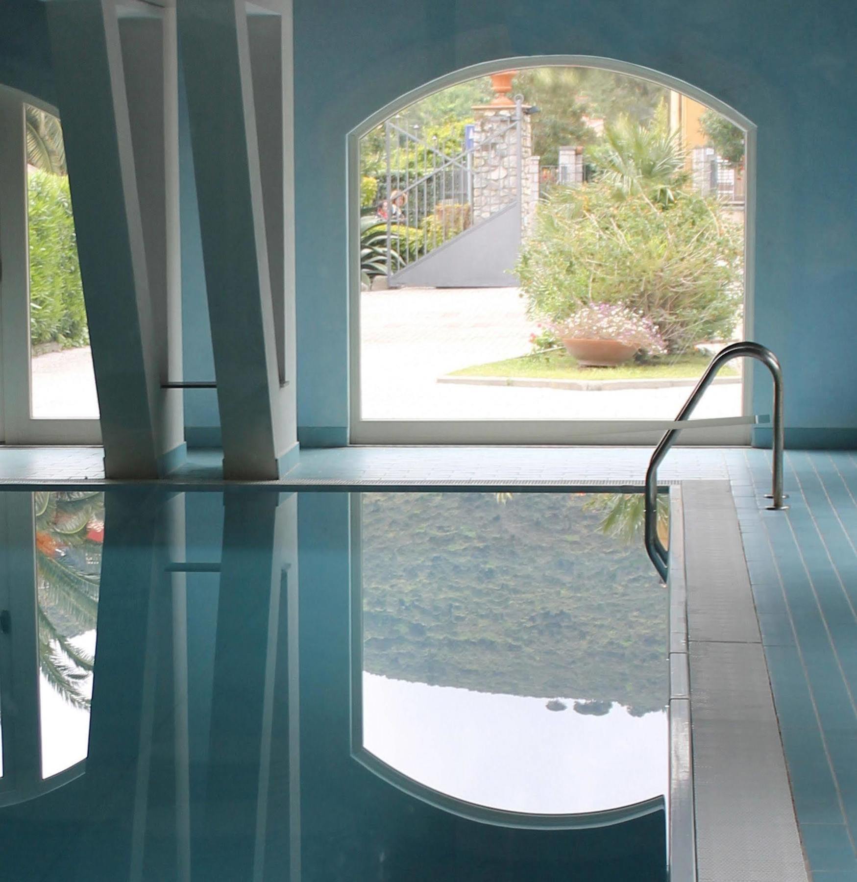 Swiss International Hotel Elba - Il Magnifico Марчана Марина Екстериор снимка