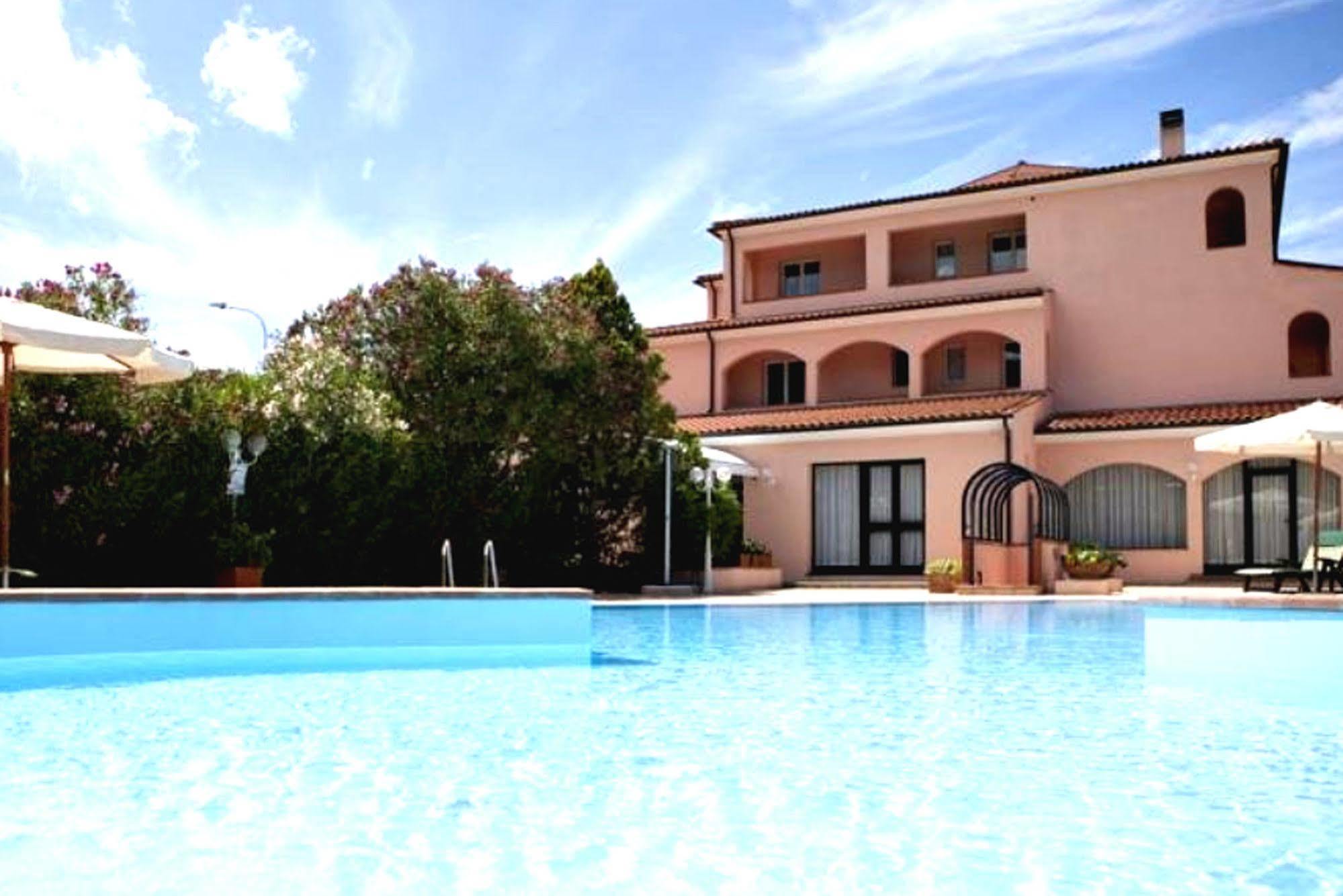 Swiss International Hotel Elba - Il Magnifico Марчана Марина Екстериор снимка